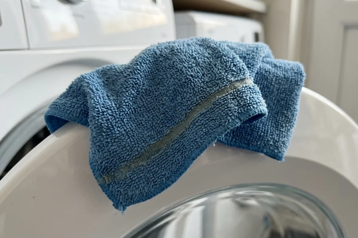 Why microfibre cloths stop working properly after the wrong wash